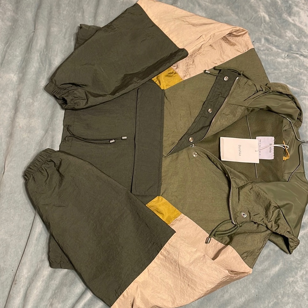 Bershka cropped windbreaker